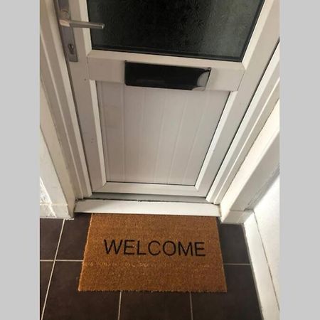 One Bedroom Flat On The Banks Of Loch Lomond Alexandria Εξωτερικό φωτογραφία